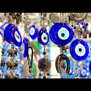 Meet your Posher, Eleanor